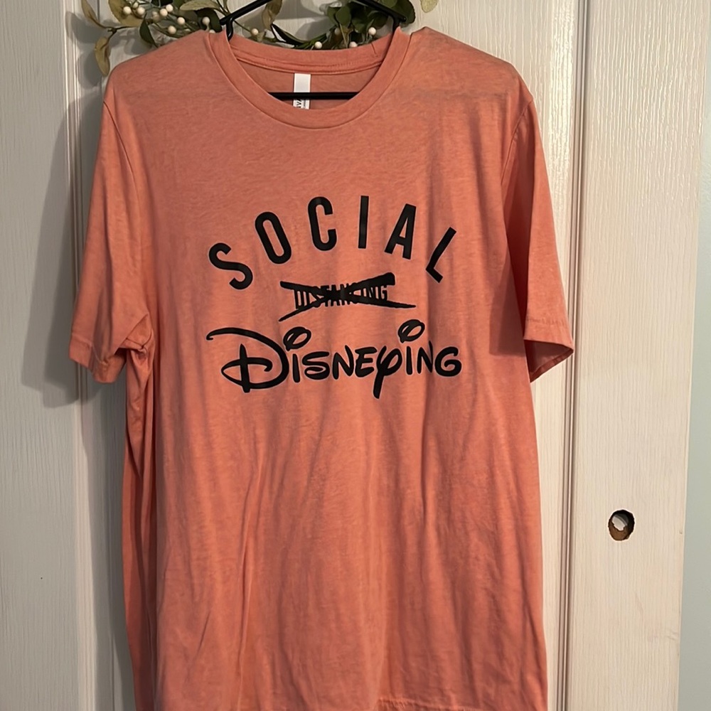 Belle canvas social disneying shirt! Size:XL